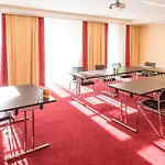 Karl-wirt Hotel