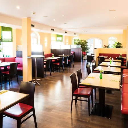 Karl-wirt Hotel